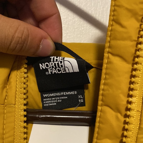 NORTH FACE HOODIE DOWN - Picture 2 of 5